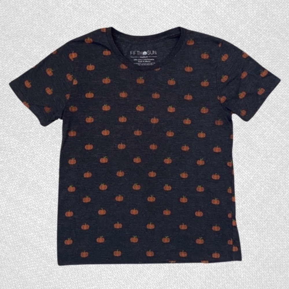 Fifth Sun Women’s Short Sleeve Grey Halloween Pumpkin Design T-shirt Size M